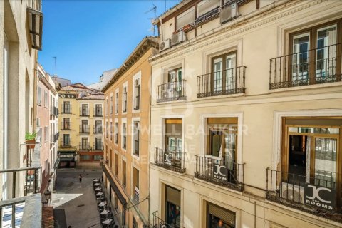 Apartment à vendre à Madrid, Espagne, 2 chambres, 124 m2 No. 157622 - photo 29