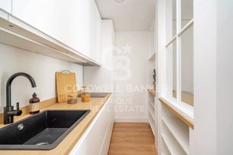 Apartment à vendre à Madrid, Espagne, 2 chambres, 124 m2 No. 157622 - photo 11