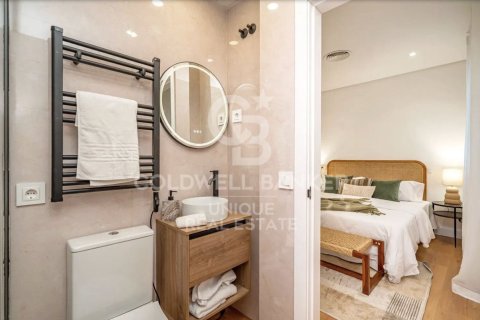 Apartamento en venta en Madrid, España 2 dormitorios, 124 m2 No. 157622 - foto 13