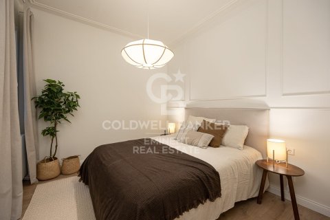 Huoneisto myytävänä Barcelona, Espanja, 4 makuuhuonetta, 241 m2 No. 157623 - kuva 25