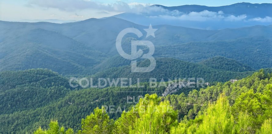 Tontti Girona, Espanja 2209730 m2 No. 157822