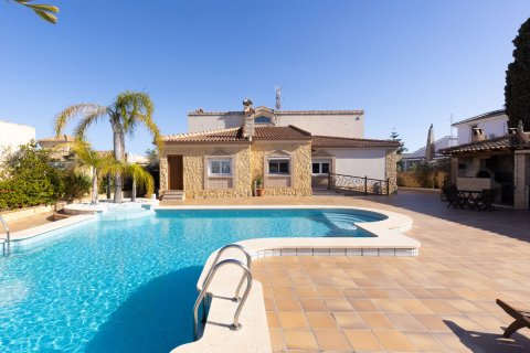 Huvila Torrevieja, Alicante, Espanja 5 makuuhuonetta, 535 m2 No. 154787