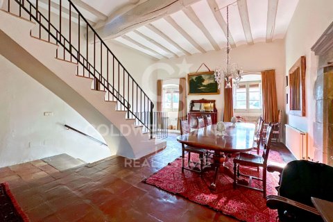 House for sale in Garrigas, Girona, Spain 6 bedrooms, 623 sq.m. No. 160241 - photo 10