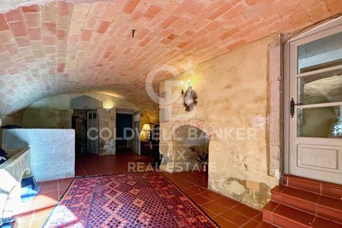 House for sale in Garrigas, Girona, Spain 6 bedrooms, 623 sq.m. No. 160241 - photo 25