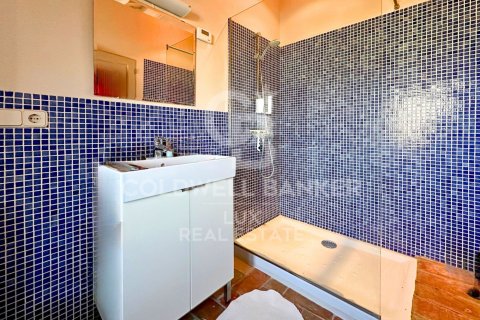 House for sale in Garrigas, Girona, Spain 6 bedrooms, 623 sq.m. No. 160241 - photo 23