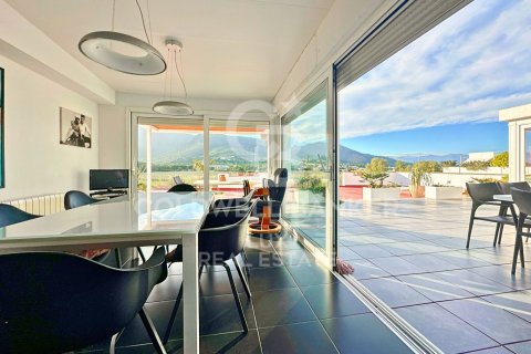 Apartament w El Port De La Selva, Girona, Hiszpania 3 sypialnie, 2009 mkw. nr 160235 – zdjęcie 6