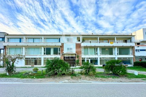 Apartment for sale in El Port De La Selva, Girona, Spain 3 bedrooms, 2009 sq.m. No. 160235 - photo 2