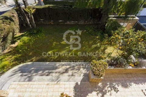 Продажа дома в Эсплугес-де-Льобрегат, Барселона, Испания 5 спален,  №160240 - фото 11