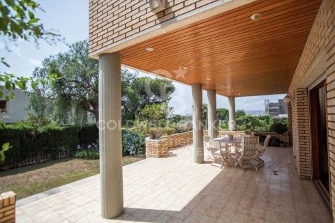 Продажа дома в Эсплугес-де-Льобрегат, Барселона, Испания 5 спален,  №160240 - фото 5