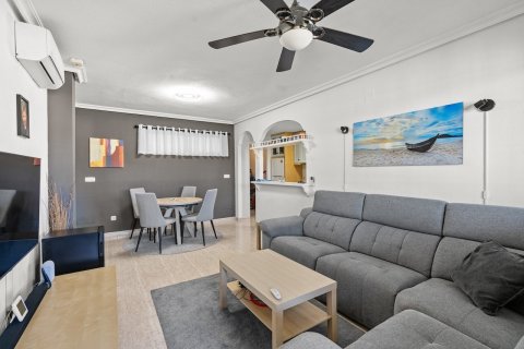 Huoneisto myytävänä Gran Alacant, Alicante, Espanja, 2 makuuhuonetta, 63 m2 No. 160659 - kuva 5