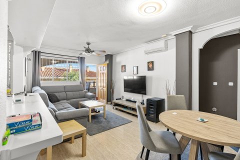 Huoneisto myytävänä Gran Alacant, Alicante, Espanja, 2 makuuhuonetta, 63 m2 No. 160659 - kuva 3