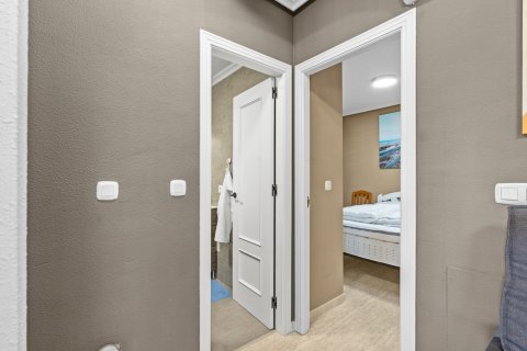 Huoneisto myytävänä Gran Alacant, Alicante, Espanja, 2 makuuhuonetta, 63 m2 No. 160659 - kuva 16