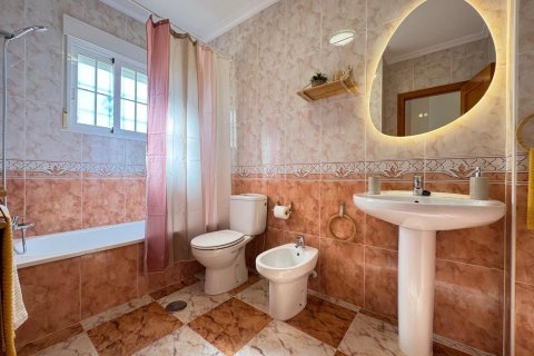 Townhouse zum Verkauf in Cabo Roig, Alicante, Spanien 2 Schlafzimmer, 92 m2 Nr. 160661 - Foto 24