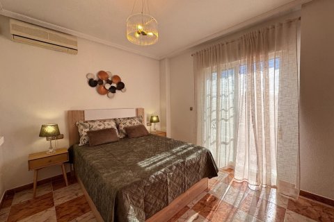 Townhouse zum Verkauf in Cabo Roig, Alicante, Spanien 2 Schlafzimmer, 92 m2 Nr. 160661 - Foto 25