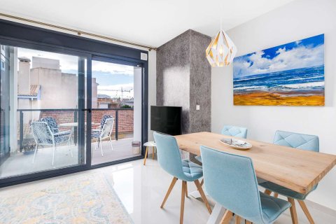 Apartment for sale in Torre de la Horadada, Alicante, Spain 2 bedrooms, 92 sq.m. No. 160656 - photo 12