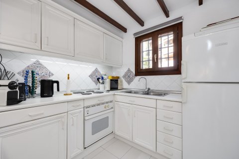 Apartment for sale in Torrevieja, Alicante, Spain 2 bedrooms, 72 sq.m. No. 160658 - photo 5