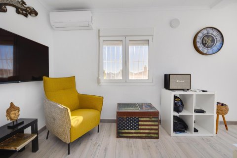 Huvila myytävänä La Marina, Alicante, Espanja, 2 makuuhuonetta, 80 m2 No. 160657 - kuva 9