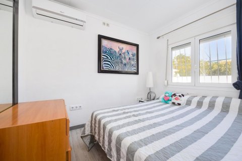 Huvila myytävänä La Marina, Alicante, Espanja, 2 makuuhuonetta, 80 m2 No. 160657 - kuva 22