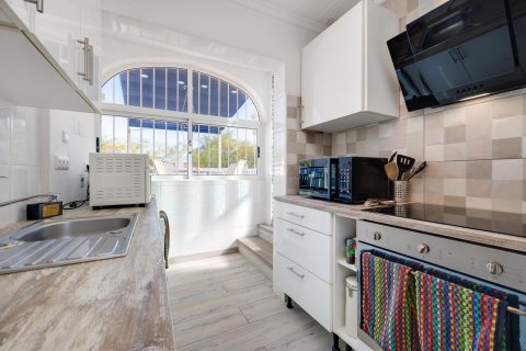 Huvila myytävänä La Marina, Alicante, Espanja, 2 makuuhuonetta, 80 m2 No. 160657 - kuva 14