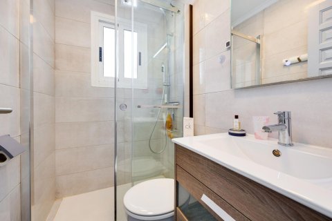 Huvila myytävänä La Marina, Alicante, Espanja, 2 makuuhuonetta, 80 m2 No. 160657 - kuva 20