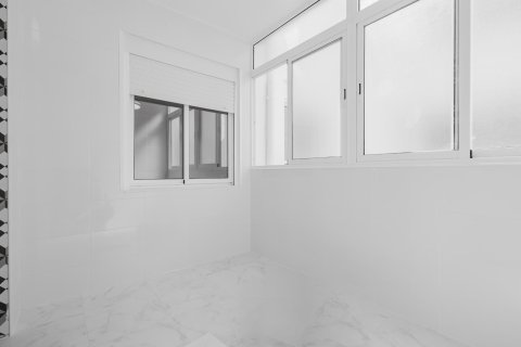 Wohnung zum Verkauf in Torrevieja, Alicante, Spanien 3 Schlafzimmer, 110 m2 Nr. 160660 - Foto 17