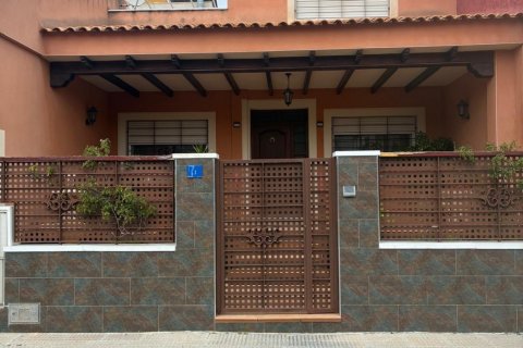 Kamienica w Algorfa, Alicante, Hiszpania 3 sypialnie, 187 mkw. nr 160655