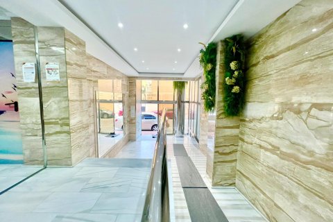 Penthouse w Torrevieja, Alicante, Hiszpania 1 sypialnia, 55 mkw. nr 183032 – zdjęcie 6