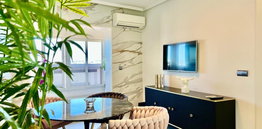 Penthouse w Torrevieja, Alicante, Hiszpania 1 sypialnia, 55 mkw. nr 183032