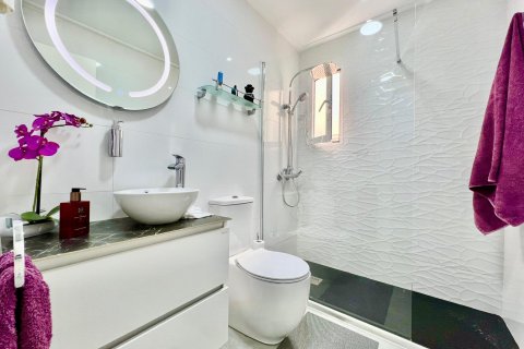 Penthouse w Torrevieja, Alicante, Hiszpania 1 sypialnia, 55 mkw. nr 183032 – zdjęcie 10