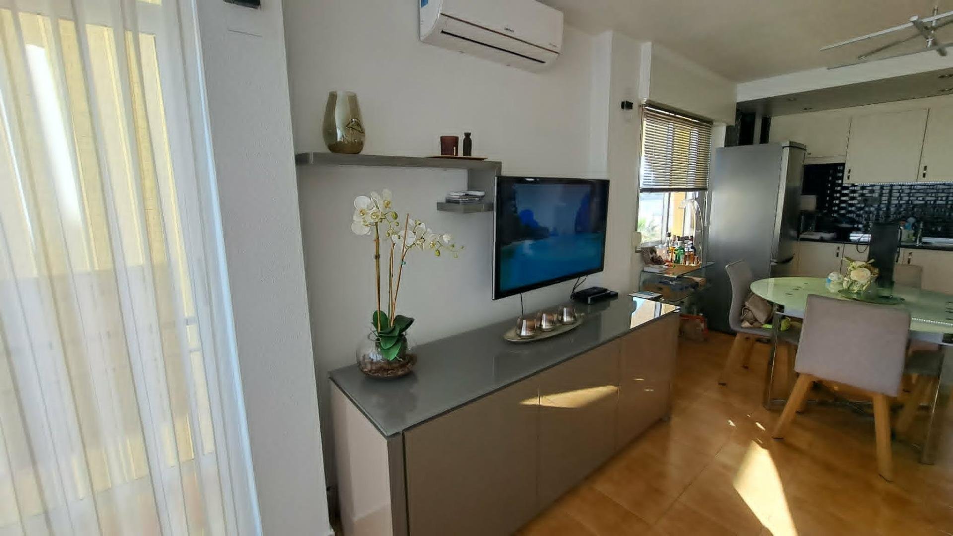Apartamento en La Veleta, Alicante, España 1 dormitorio, 49 m2 No. 183037