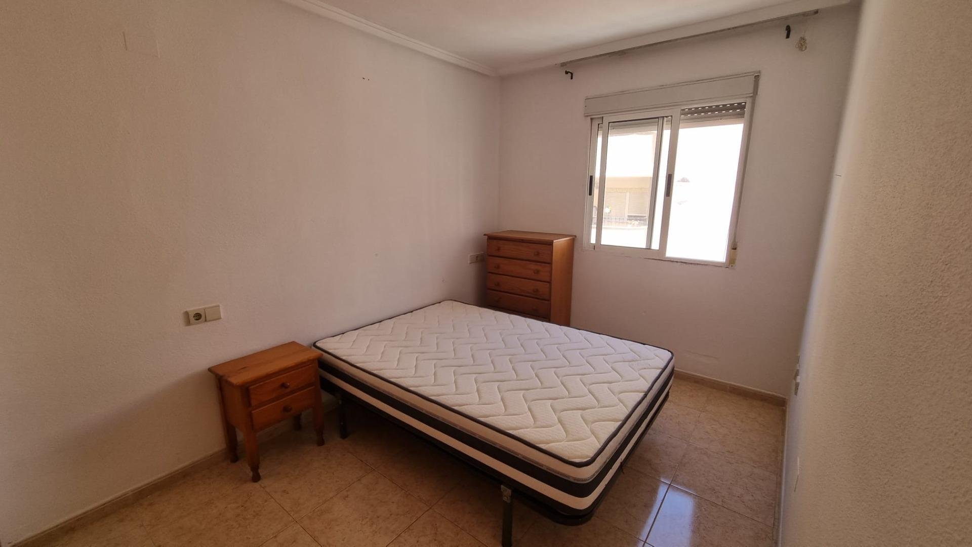 Apartment in Torrevieja, Alicante, Spain 2 bedrooms, 57 sq.m. No. 183036