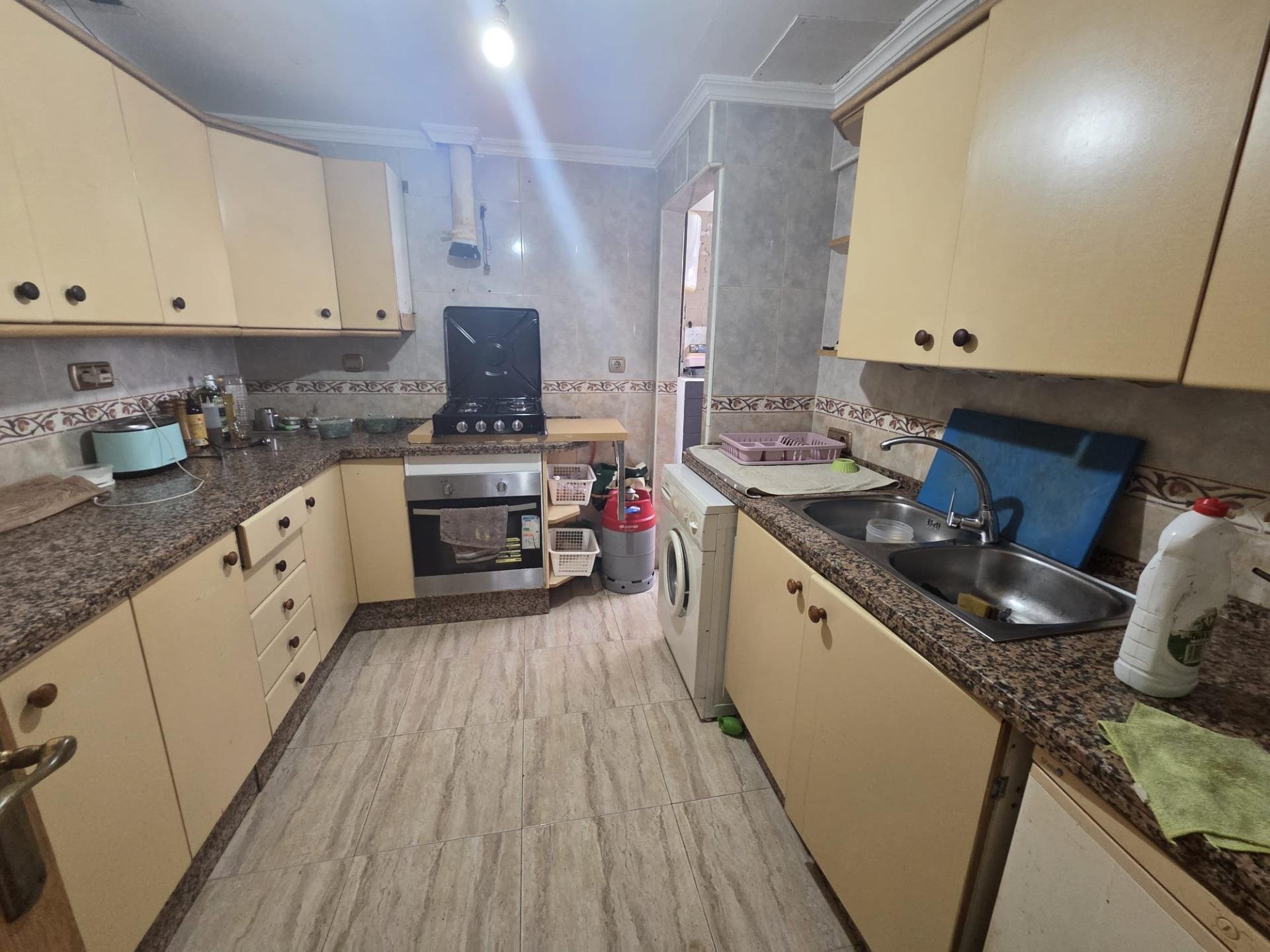 Huoneisto Alicante, Espanja 2 makuuhuonetta, 89 m2 No. 183038