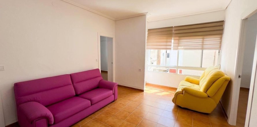 Apartment in Sagunto, Valencia, Spain 2 bedrooms, 104 sq.m. No. 183035