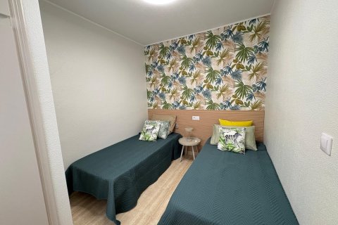 Apartament w Torrevieja, Alicante, Hiszpania 1 sypialnia, 80 mkw. nr 183039 – zdjęcie 11