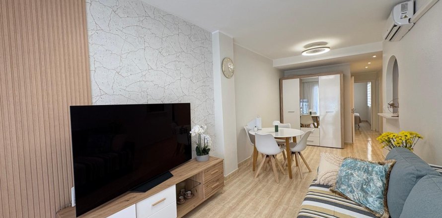 Apartament w Torrevieja, Alicante, Hiszpania 1 sypialnia, 80 mkw. nr 183039