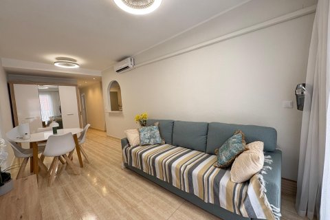 Apartament w Torrevieja, Alicante, Hiszpania 1 sypialnia, 80 mkw. nr 183039 – zdjęcie 4