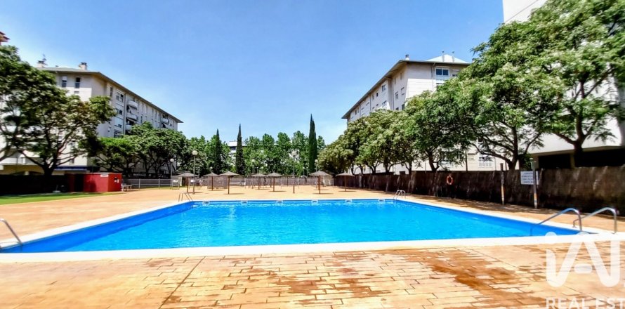 Apartment in Cerdanyola Del Valles, Barcelona, Spain 2 bedrooms, 68 sq.m. No. 172267