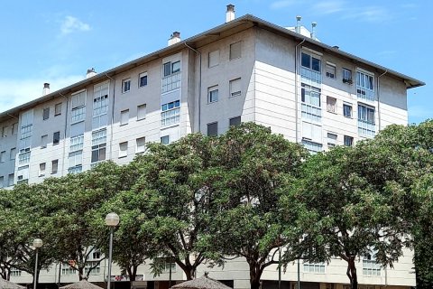Apartment for sale in Cerdanyola Del Valles, Barcelona, Spain 2 bedrooms, 68 sq.m. No. 172267 - photo 10