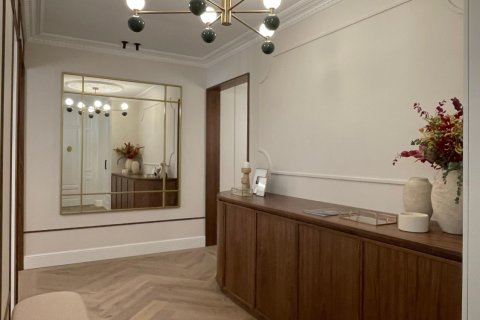 Huoneisto myytävänä Madrid, Espanja, 4 makuuhuonetta, 256 m2 No. 172272 - kuva 9