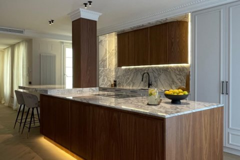 Huoneisto myytävänä Madrid, Espanja, 4 makuuhuonetta, 256 m2 No. 172272 - kuva 6