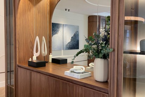 Huoneisto myytävänä Madrid, Espanja, 4 makuuhuonetta, 256 m2 No. 172272 - kuva 8