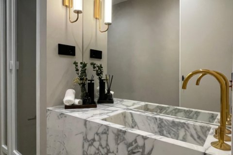 Huoneisto myytävänä Madrid, Espanja, 4 makuuhuonetta, 256 m2 No. 172272 - kuva 24