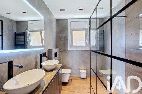 Casa in vendita a Premia De Dalt, Barcelona, Spagna 5 camere da letto, 250 mq. N° 172270 - foto 16