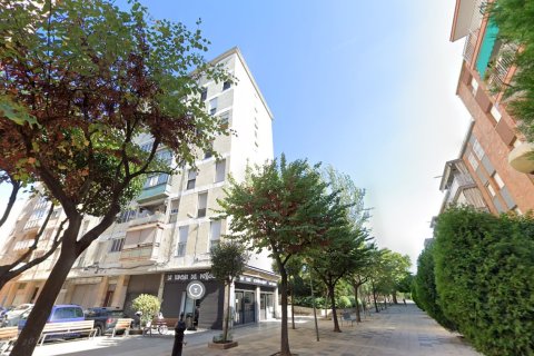 Apartamento en venta en Sant Joan Despí, Barcelona, España 3 dormitorios, 76 m2 No. 191519 - foto 4