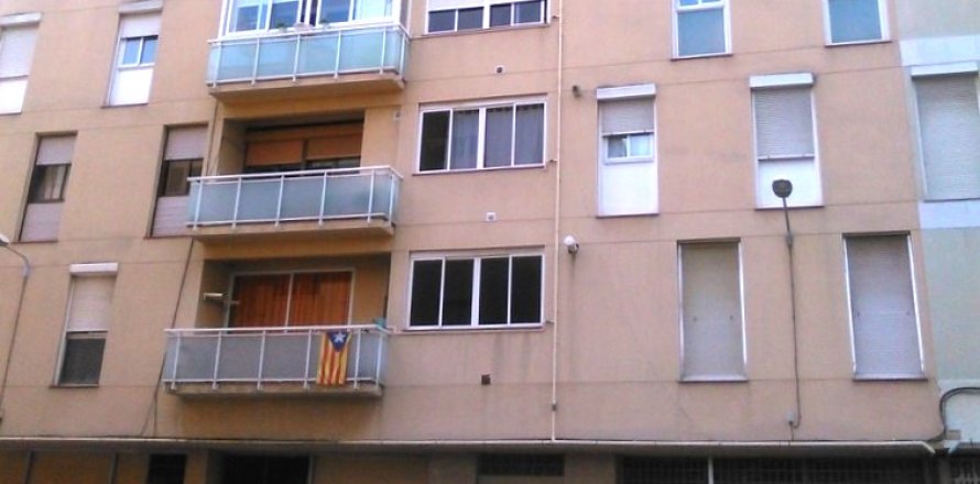Apartamento en Sant Joan Despí, Barcelona, España 3 dormitorios, 76 m2 No. 191519
