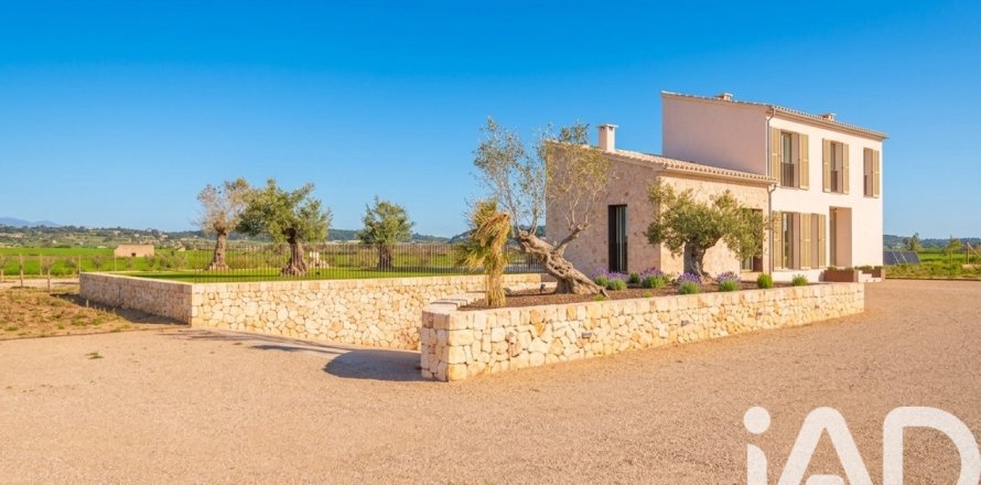 Сasa en Sineu, Mallorca, España 4 dormitorios, 370 m2 No. 172781