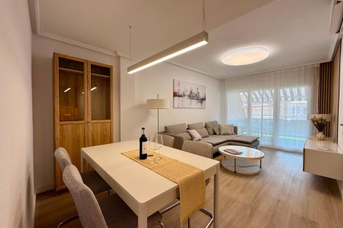 Apartment for sale in Torrevieja, Alicante, Spain 2 bedrooms, 66 sq.m. No. 190128 - photo 4