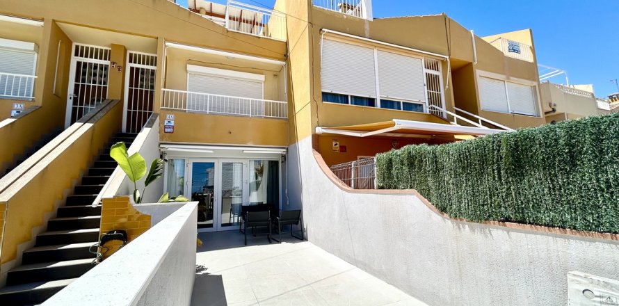 Apartamento en Torrevieja, Alicante, España 2 dormitorios, 56 m2 No. 190129