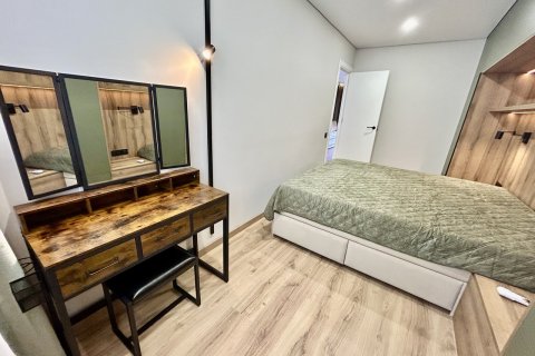 Apartamento en venta en Torrevieja, Alicante, España 2 dormitorios, 56 m2 No. 190129 - foto 11