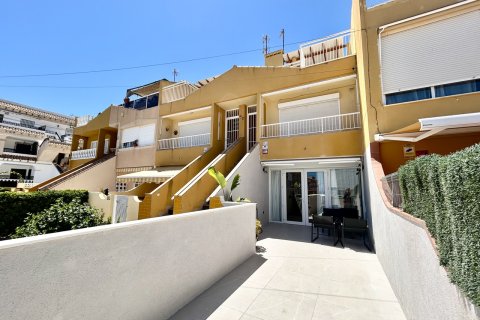 Apartamento en venta en Torrevieja, Alicante, España 2 dormitorios, 56 m2 No. 190129 - foto 23